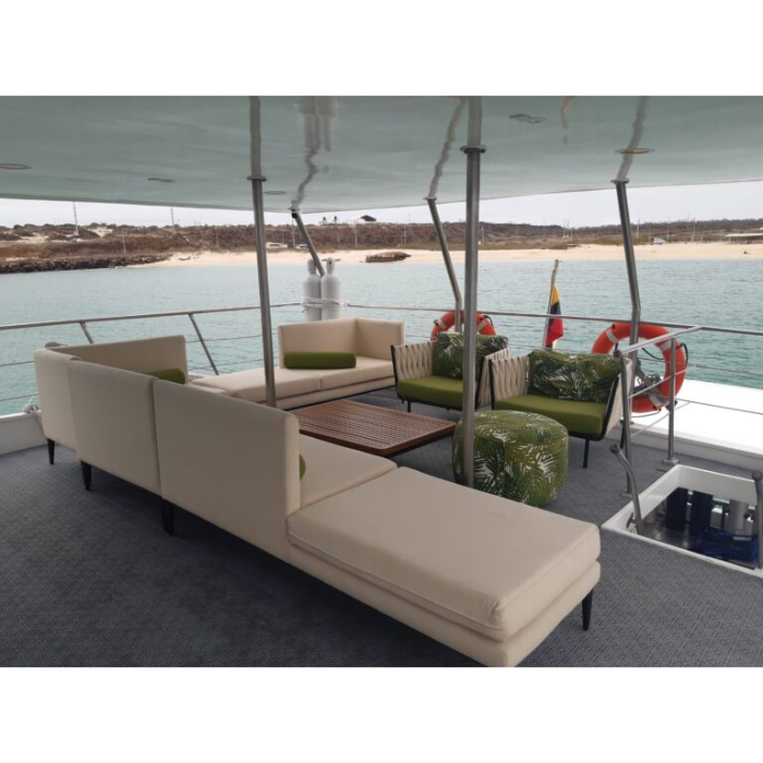 galapagos galaxy diver upper deck lounge outside
